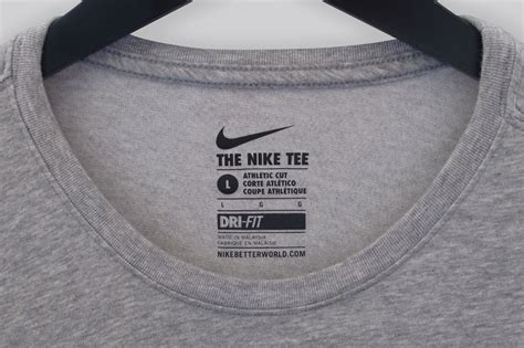 nike tags for clothes